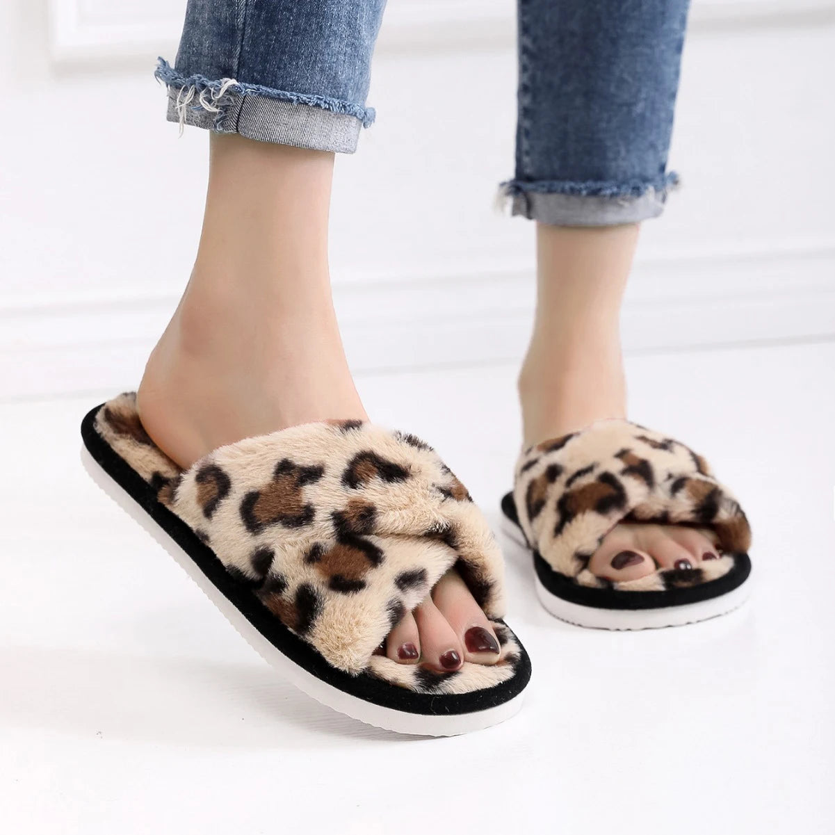 Leopard Print Fur Flip Flops Slippers