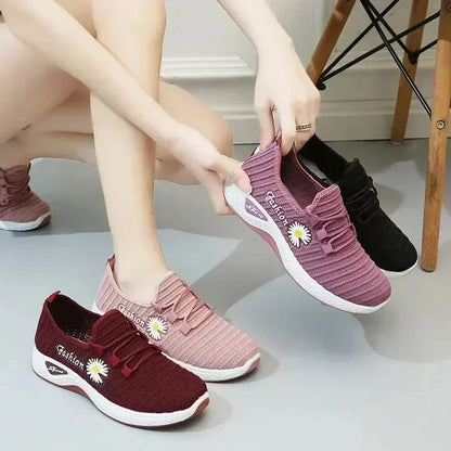 DANA Sports Thick and Breathable Sneakers
