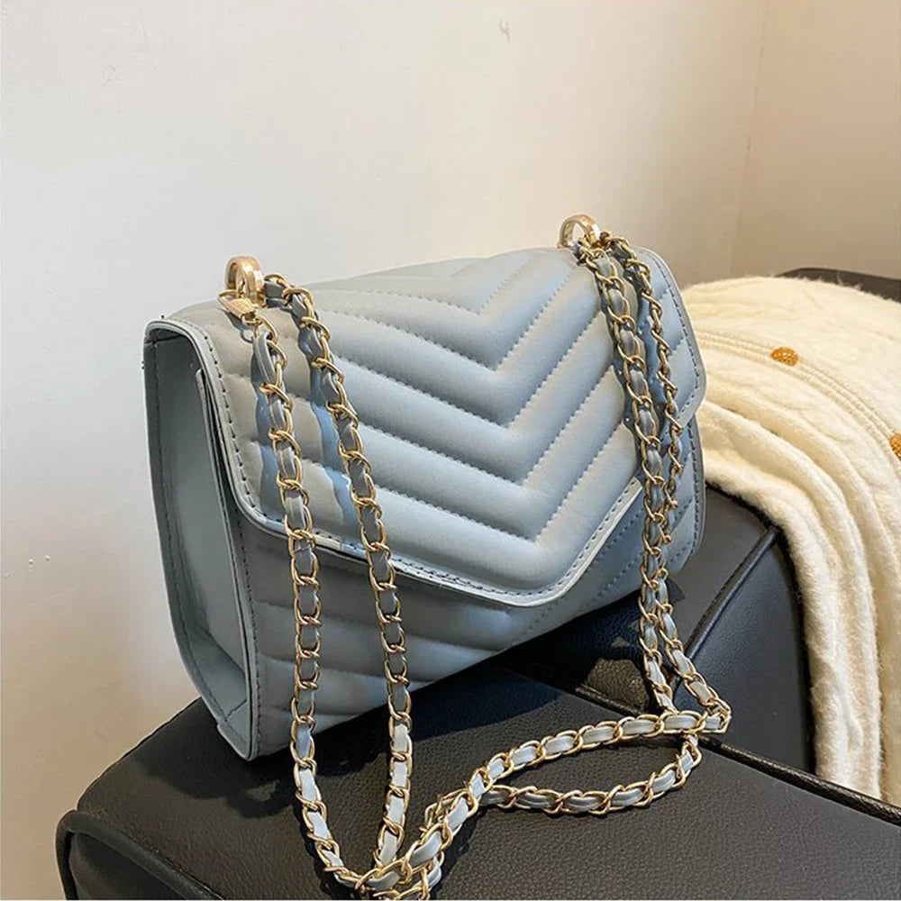 Small Square Crossbody Chain Bag
