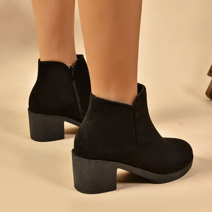 DANA Elegant Faux Suede Boots