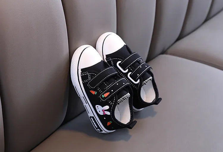 Casual Soft Sole Girl Sports Shoes