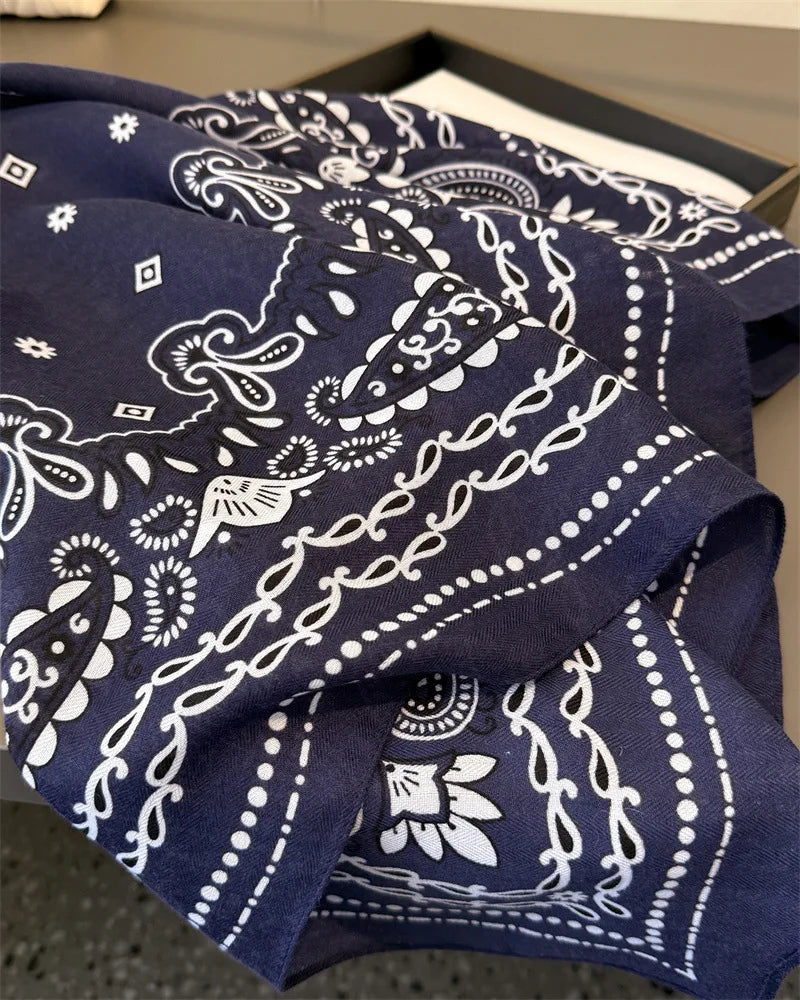 Pañuelo cuadrado de lujo de anacardo