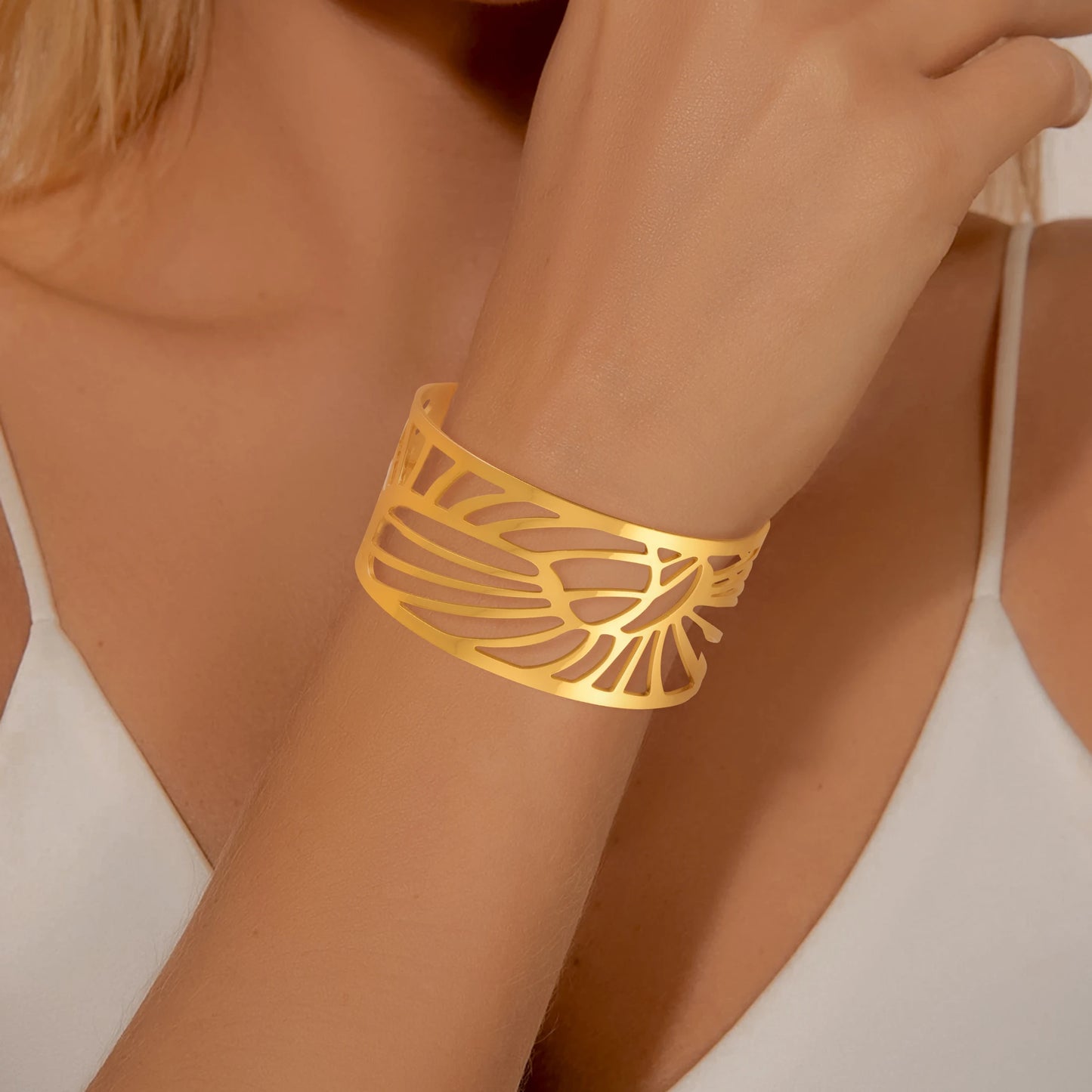 1 set of C-shaped stainless steel gold-plated silver hypoallergenic bracelet