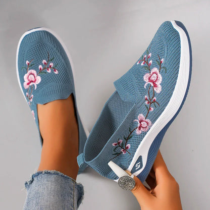 Breathable mesh flat casual sneakers shoes