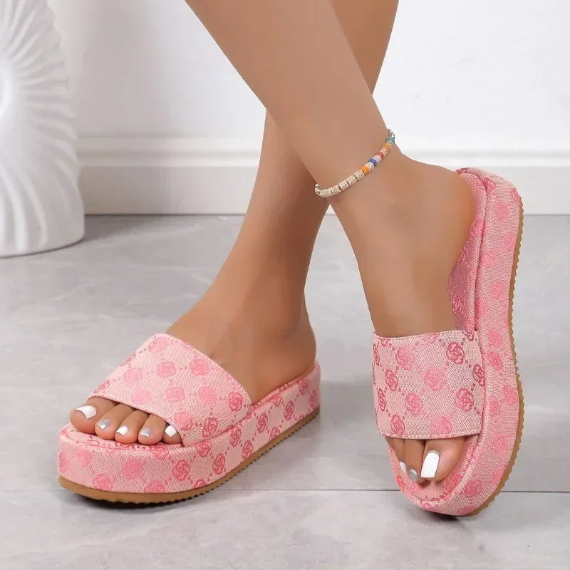 Flat Outdoor Floral Slippers