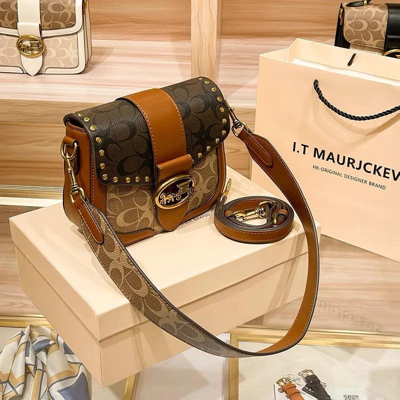 DANA minimalist small Box bag