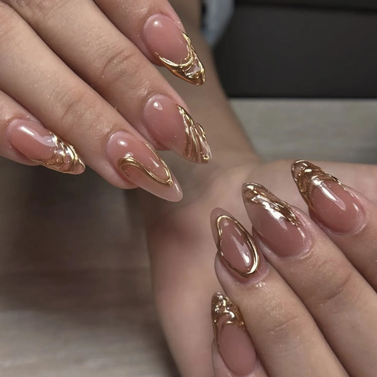 24Pcs Metallic Cat Eye French Sheer Manicure Tip Art Textured 3D Acrylic False Nails
