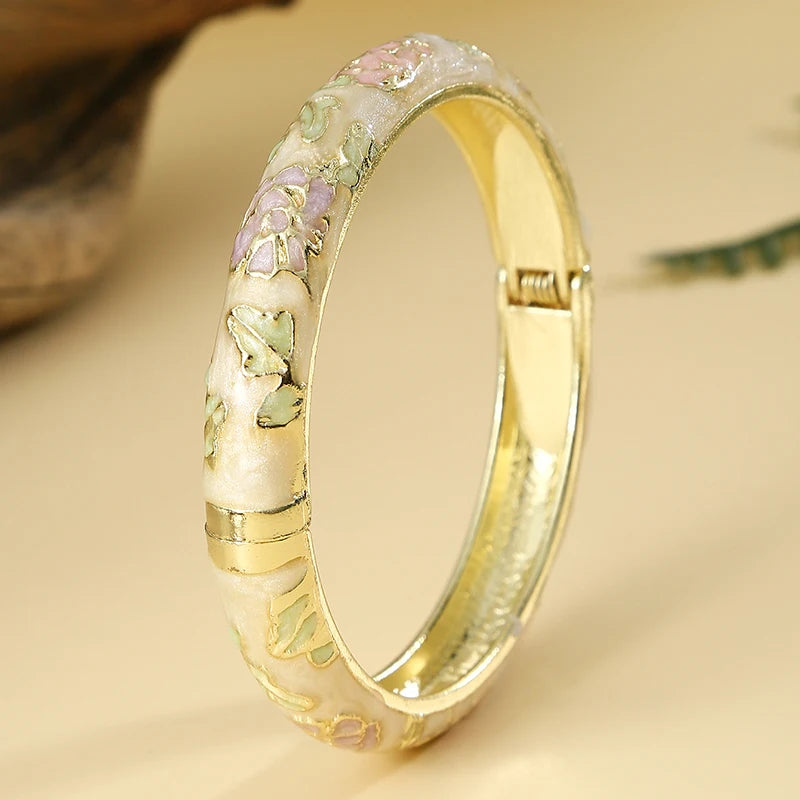 Vintage Enameled Flower Bangles Bracelet