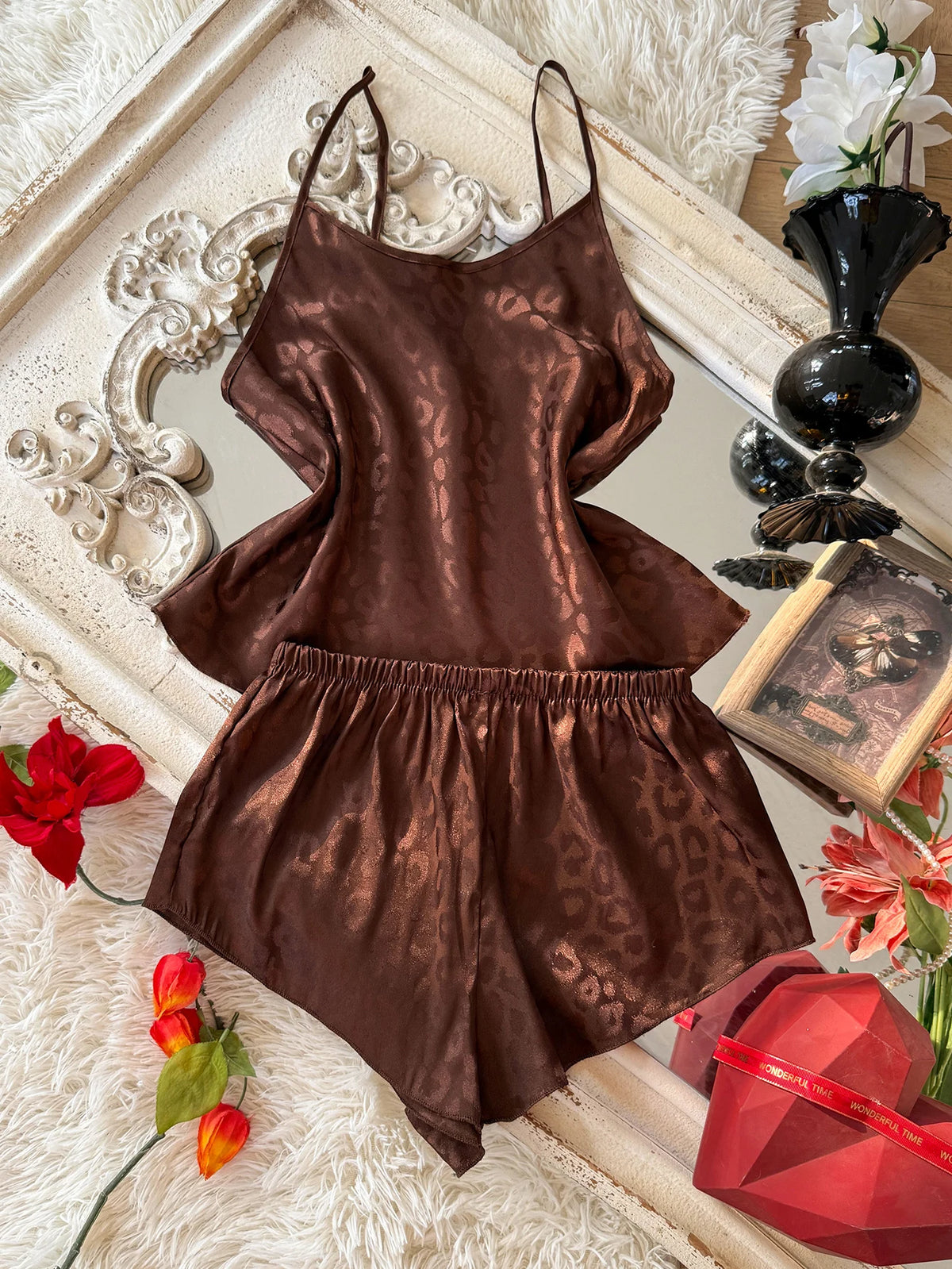 Leopard Elegant Sleepwear Round Neck Pajama Sets