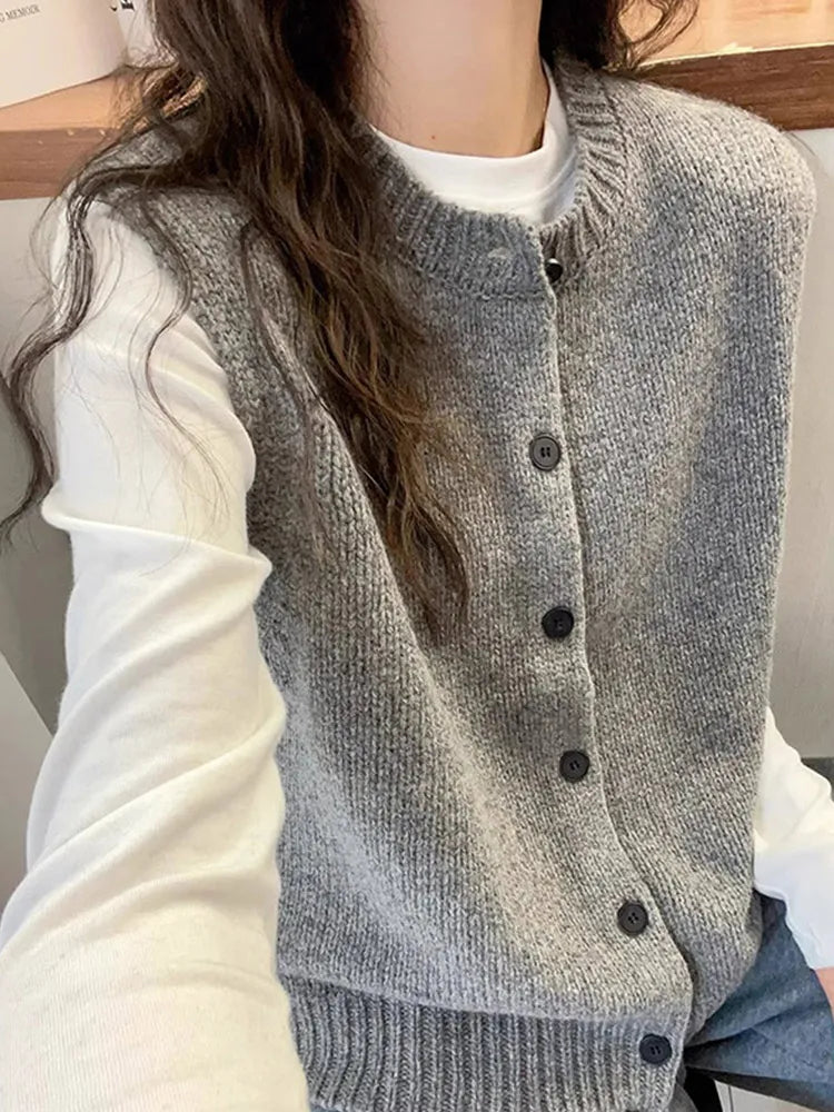 Knitted Sleeveless O-Neck Knit Vest Outerwears Sweaters