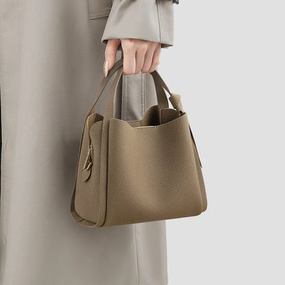 Retro Texture Large Capacity Shoulder Bag