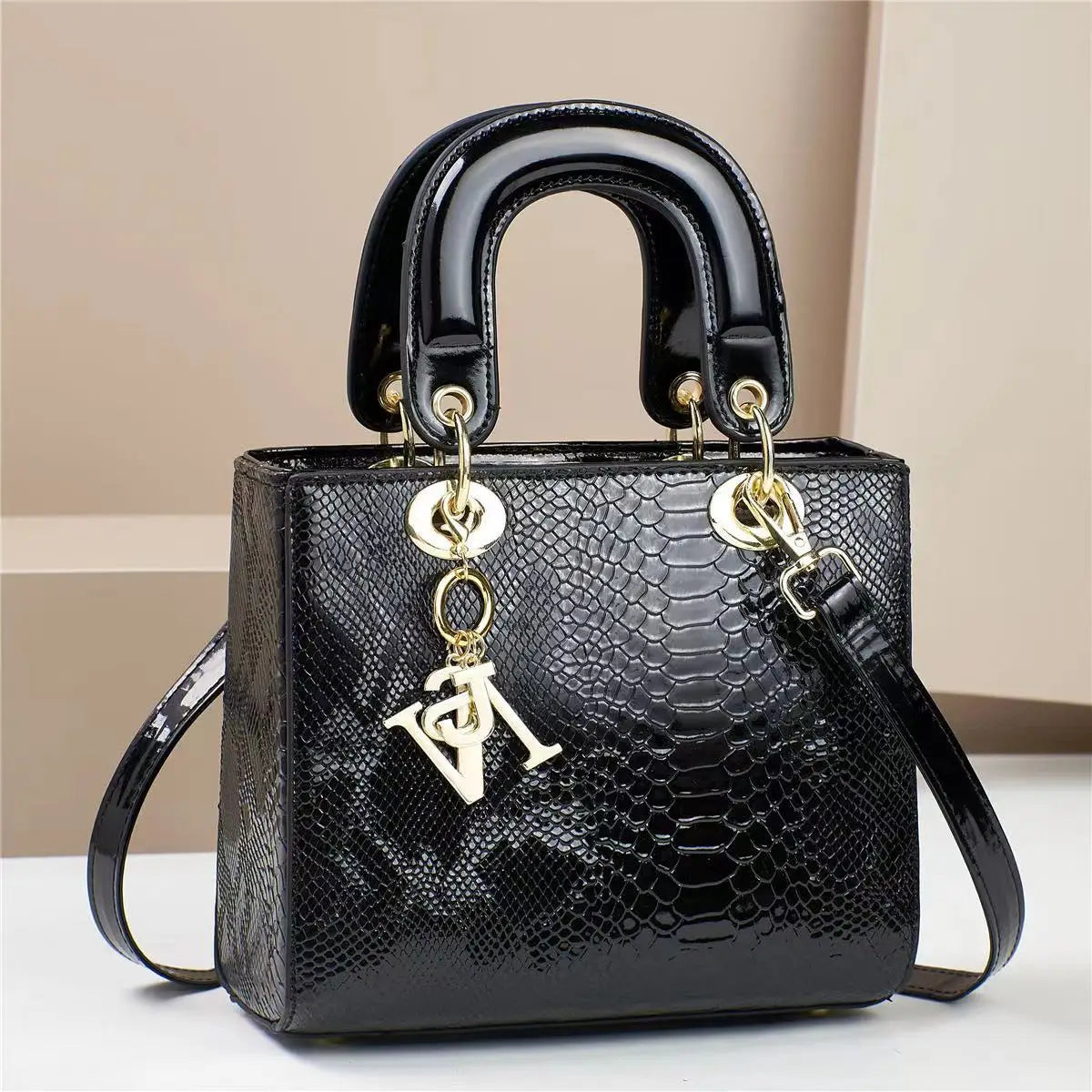 DANA PU Leather Crocodile Shoulder Bag