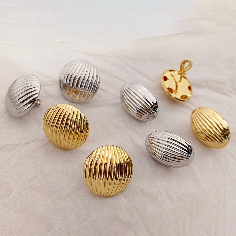 Vintage Geometric Striped Oval Clip on Earrings