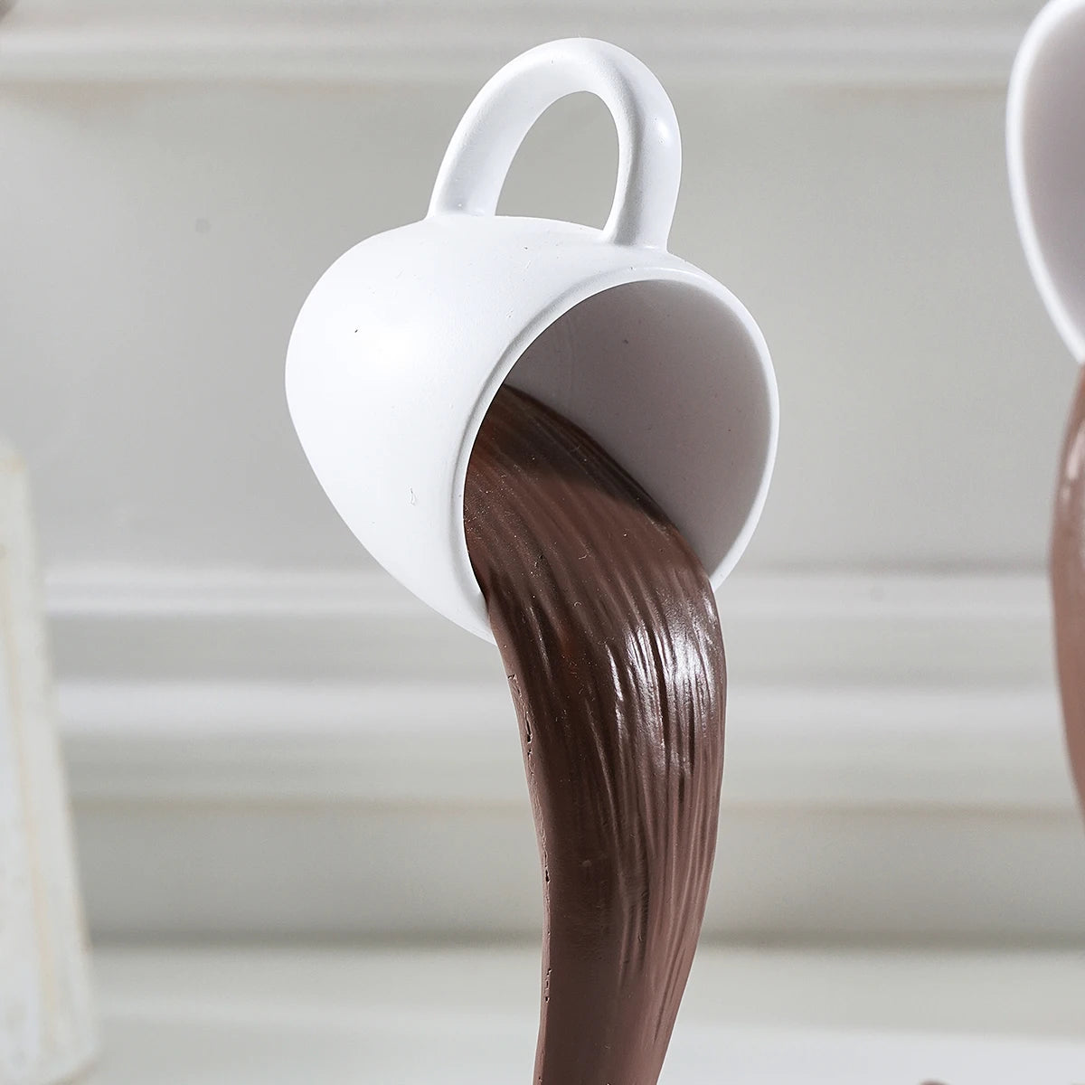 3D anti-gravity tipping coffee cup Decoration