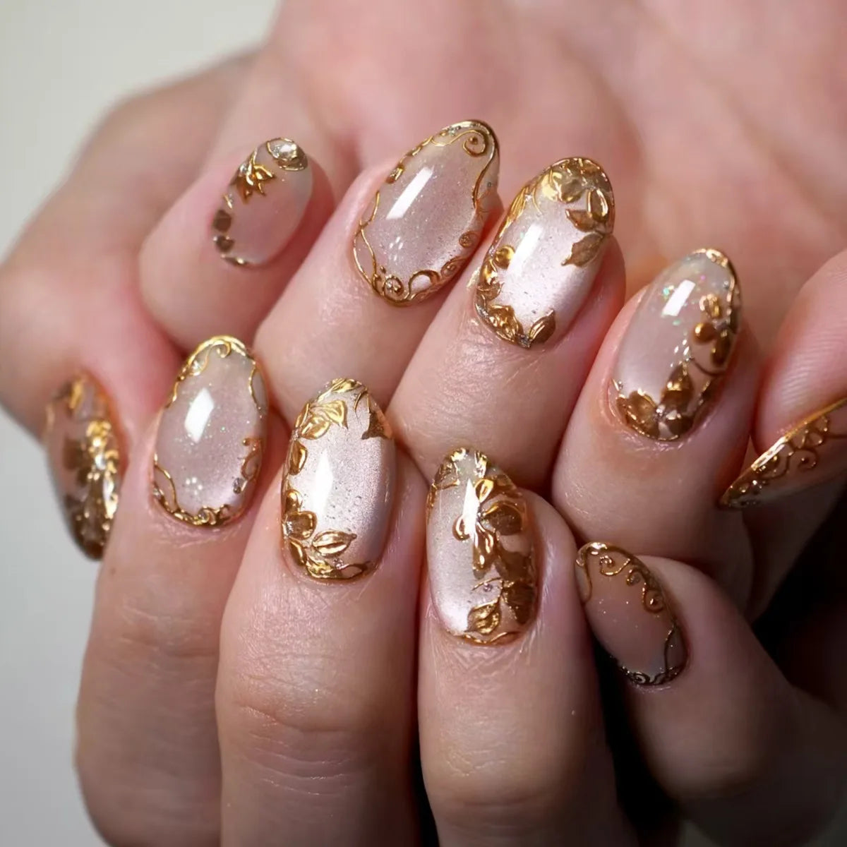 24Pcs Metallic Cat Eye French Sheer Manicure Tip Art Textured 3D Acrylic False Nails