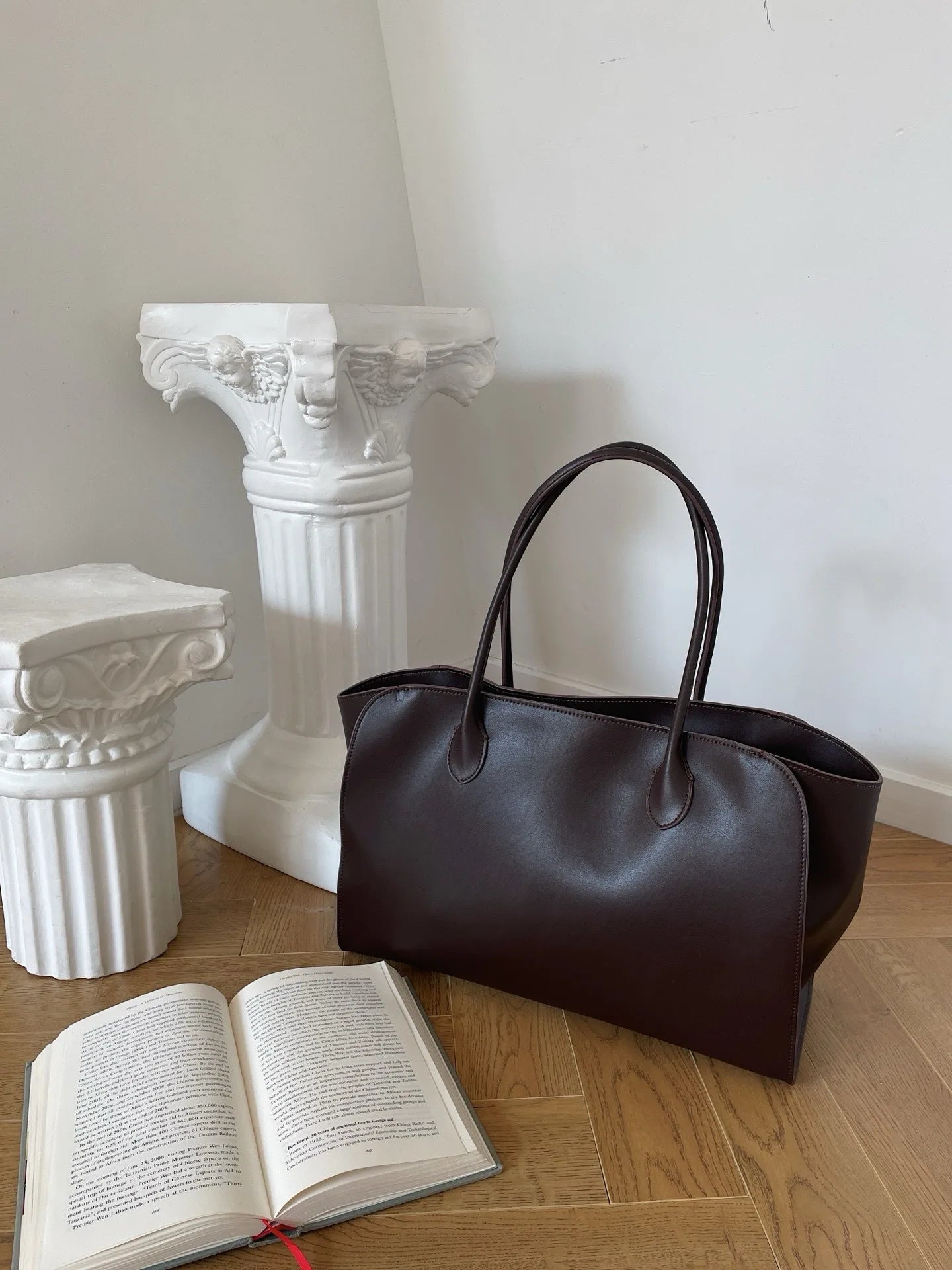 Cowhide Leather Tote Large Capacity Bags