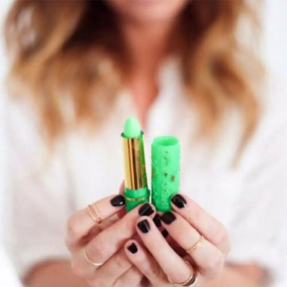 6Pcs Waterproof Lipstick Sexy Lip Stick Royal Pattern Vintage Embossed Lipstick Set