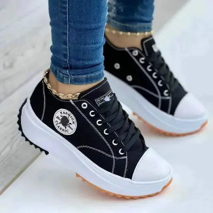 DANA Canvas Sneakers