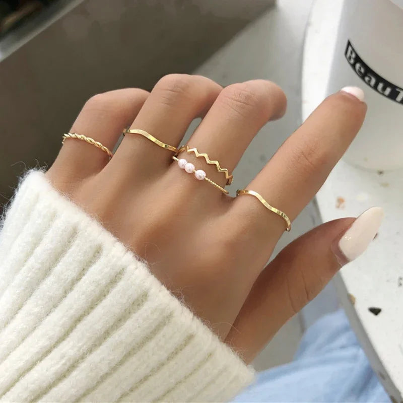 خاتم على شكل موجة أوراق هندسية إبداعية