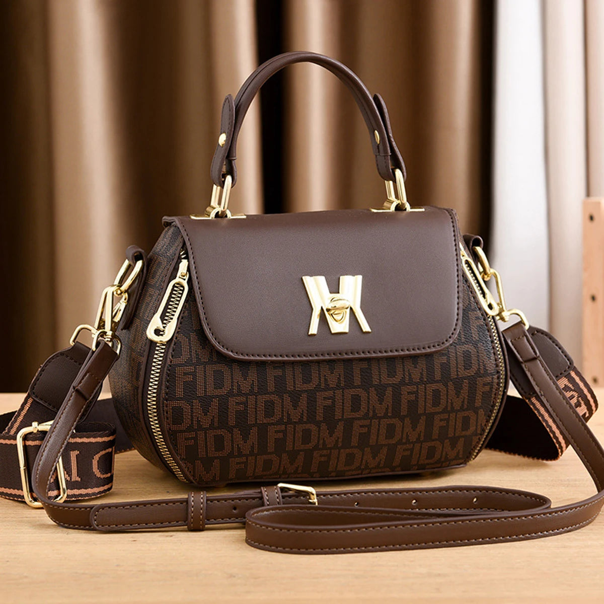 DANA Vintage Chic Mini Crossbody Handbag