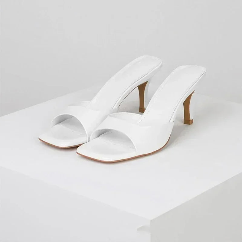 DANA Square Open Toe Slipper