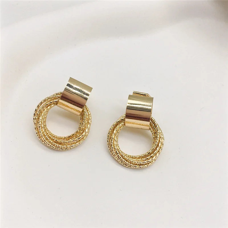 DANA Vintage Metal Round Drop Earrings
