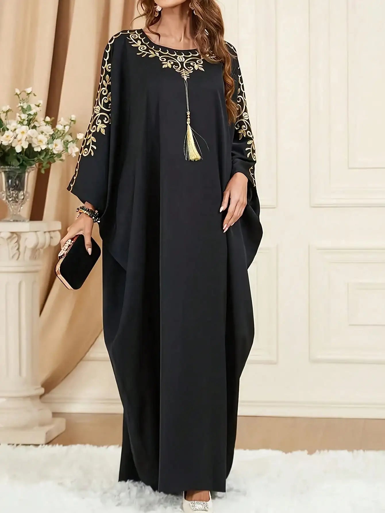 Elegant Long-Sleeved Plus Size Arabic Robe Dress