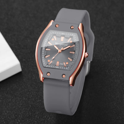 Silicone Strap Simple Dial Quartz Wristwatch
