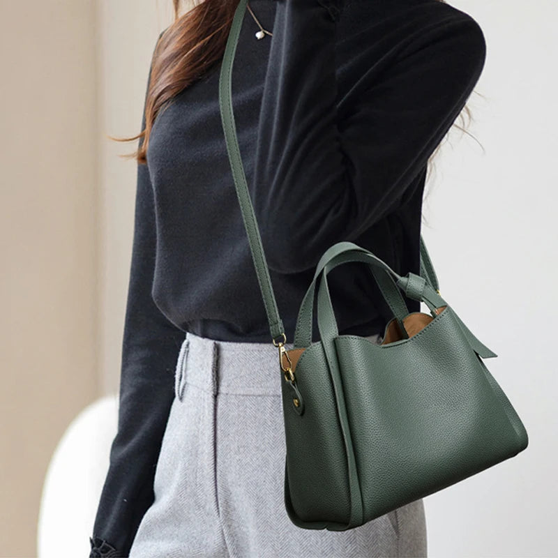 Retro Texture Large Capacity Shoulder Bag