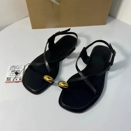 Flat Clip Toe Leisure Metal Decoration Sandals