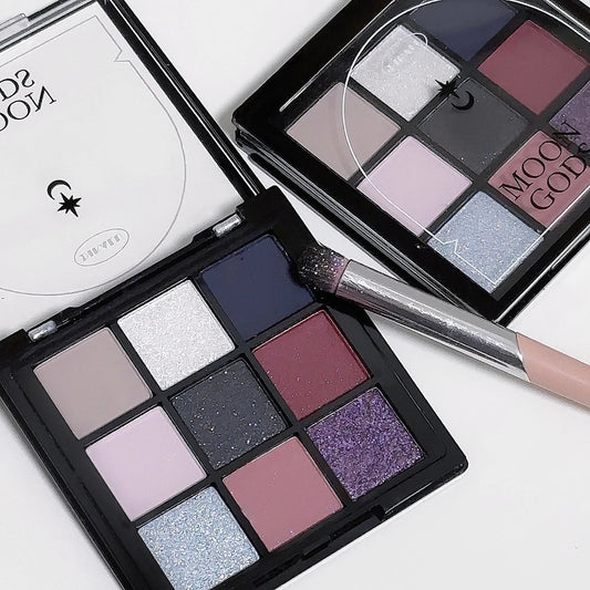 Moon Tray Beads Matte eyeshadow