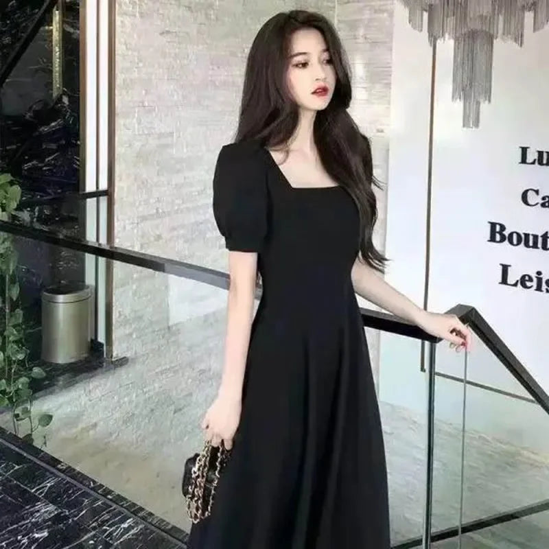 Slim Fit Bubble Sleeve Dress