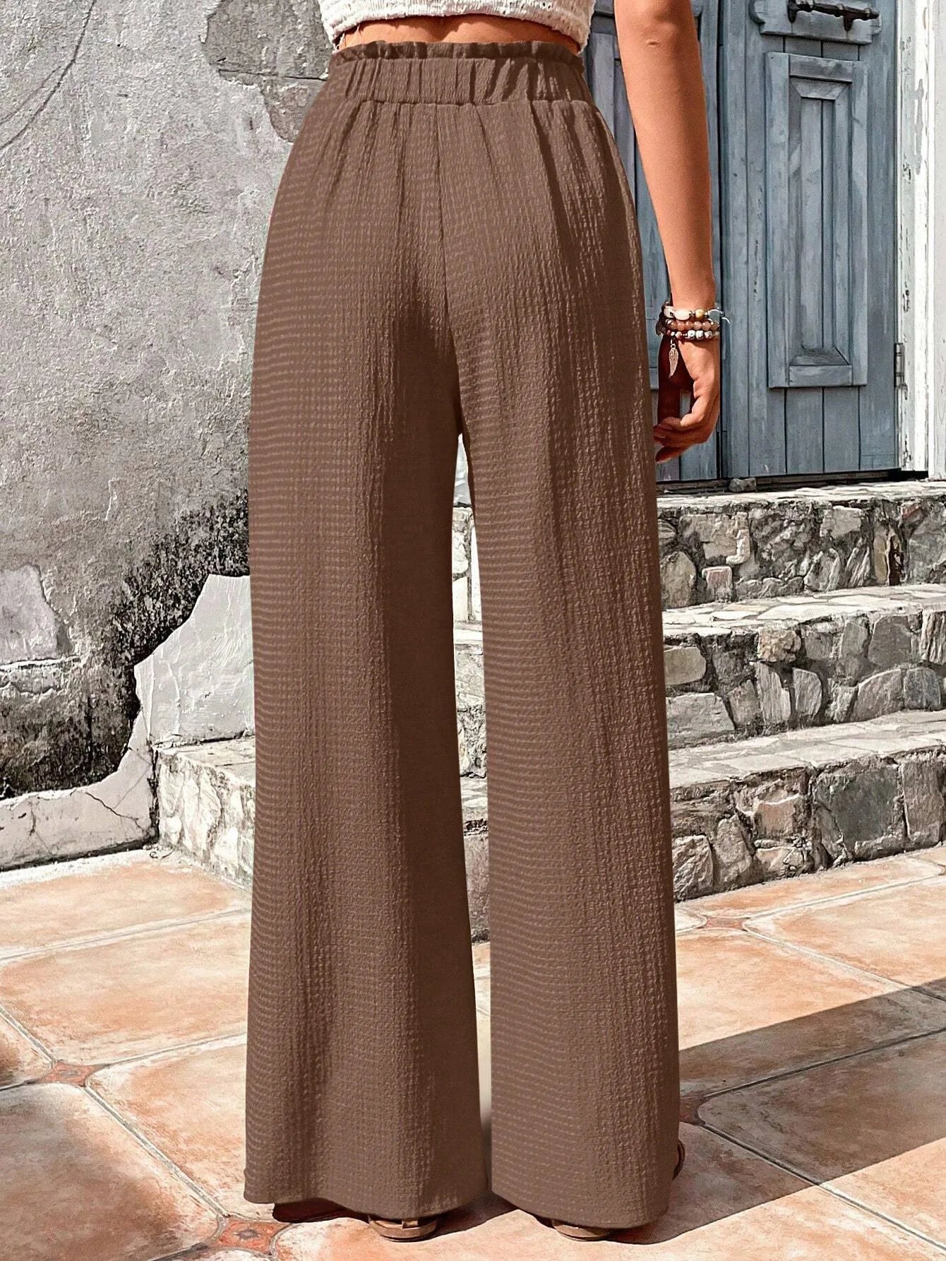 Pantalones de pierna ancha con cintura elástica alta