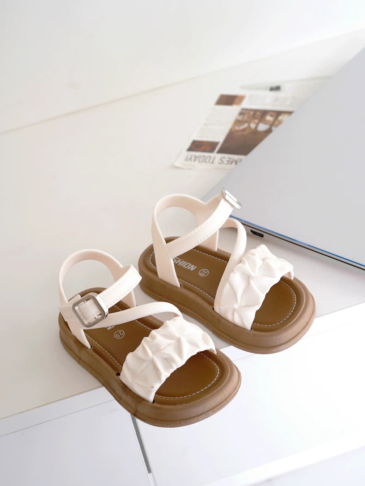 Breathable bow decoration suitable for indoor anti-slip, cartoon Sandals
