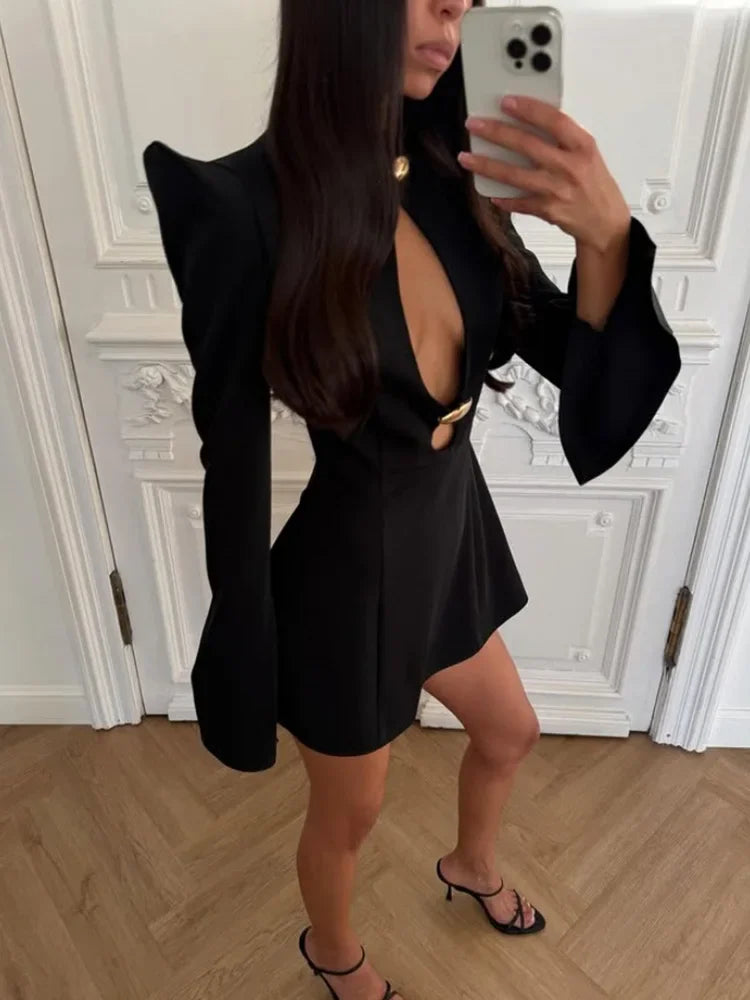 Metal Buckle Long Sleeve Sexy Dress