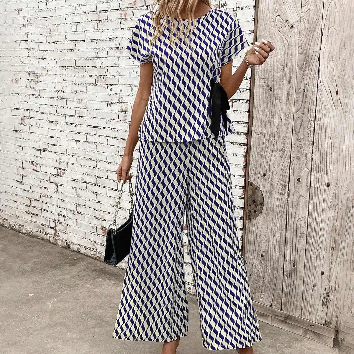 Geometric Wave Print Short Sleeve Tie Slit Wide Leg Pants Set