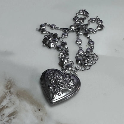 Romantic Heart Photo Locket Frame Pendant Necklace