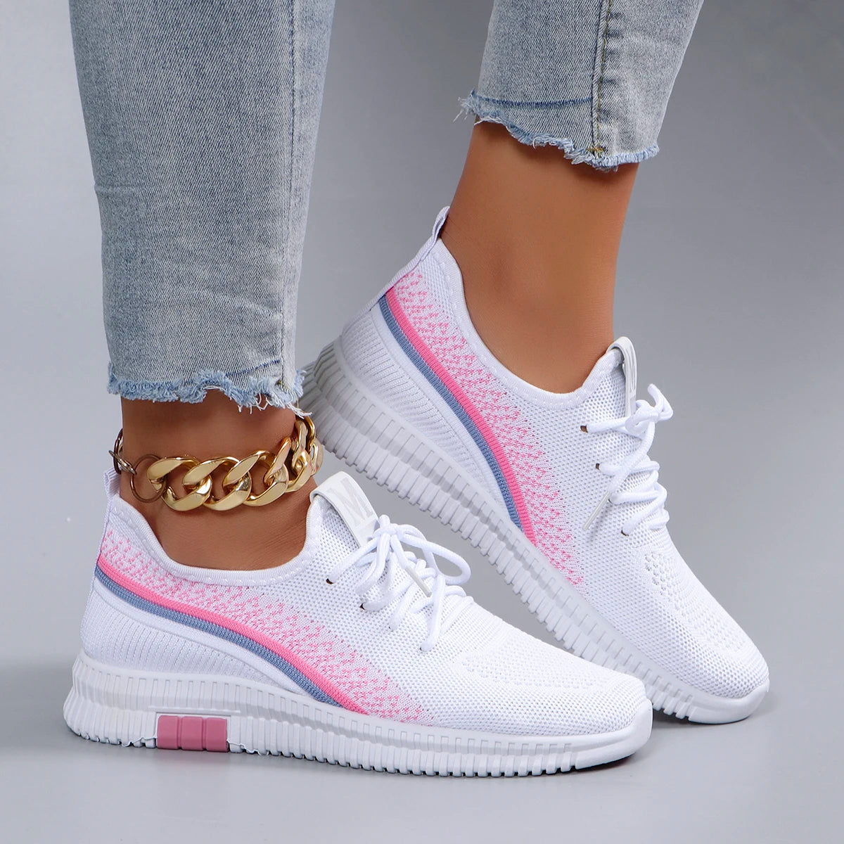 Mesh flat casual sneakers
