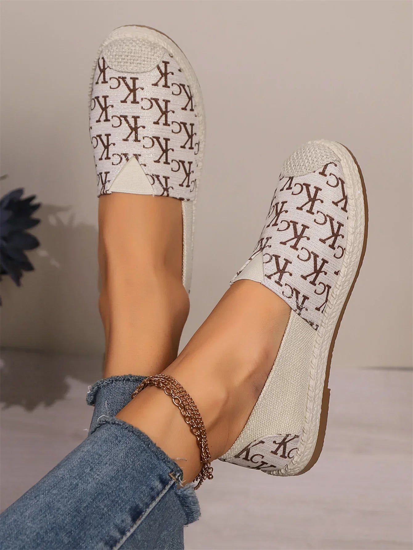 Handmade Lace Flats Breathable Shoes