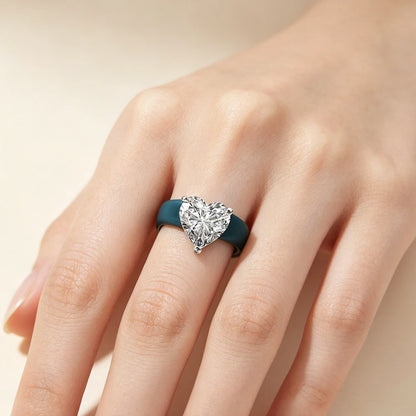 Silicone Holder Silver Three Claw Heart-Shaped Cubic Zirconia Ring