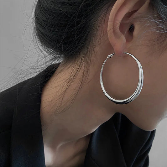 DANA Exaggerated Big Circle Hoop Earrings