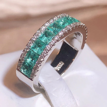 Retro Shape Green Zircon Sliver Color Love Ring