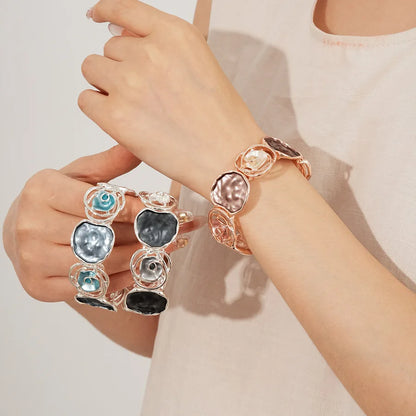 Vintage Dripping Oil Hollow Rose Flowers Geometric Bracelets