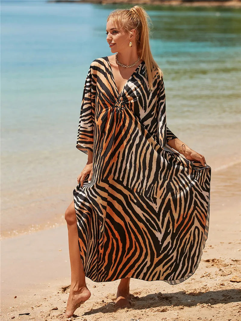 Plus Size Animal Print V-Neck Batwing Kaftan Beach Dress