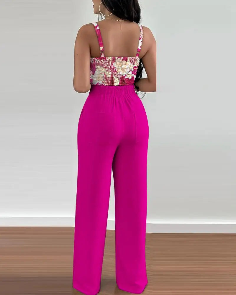 طقم ملابس ضيق مثير مكون من قطعتين برقبة على شكل حرف V وحزام