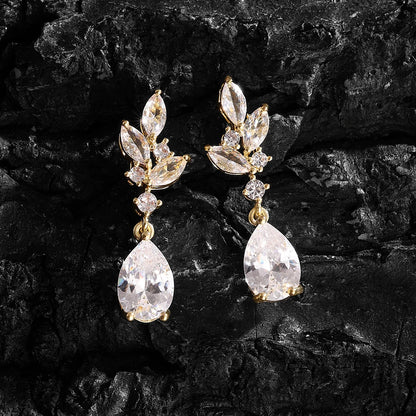 White Zircon Leaf Dangle Shinny Water Drop Crystal Earring