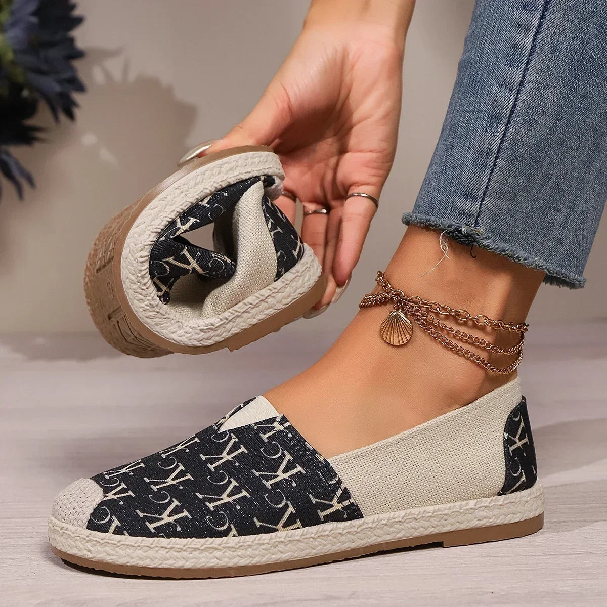 Handmade Lace Flats Breathable Shoes