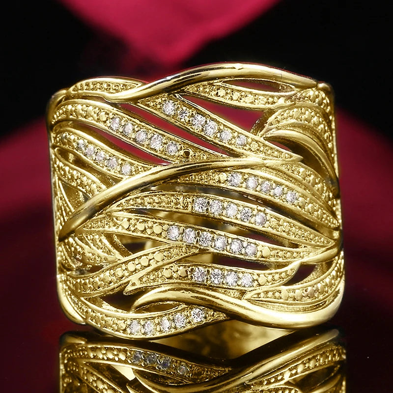 Hollow Luxury Inlaid Sparkling Cubic Zirconia Rings