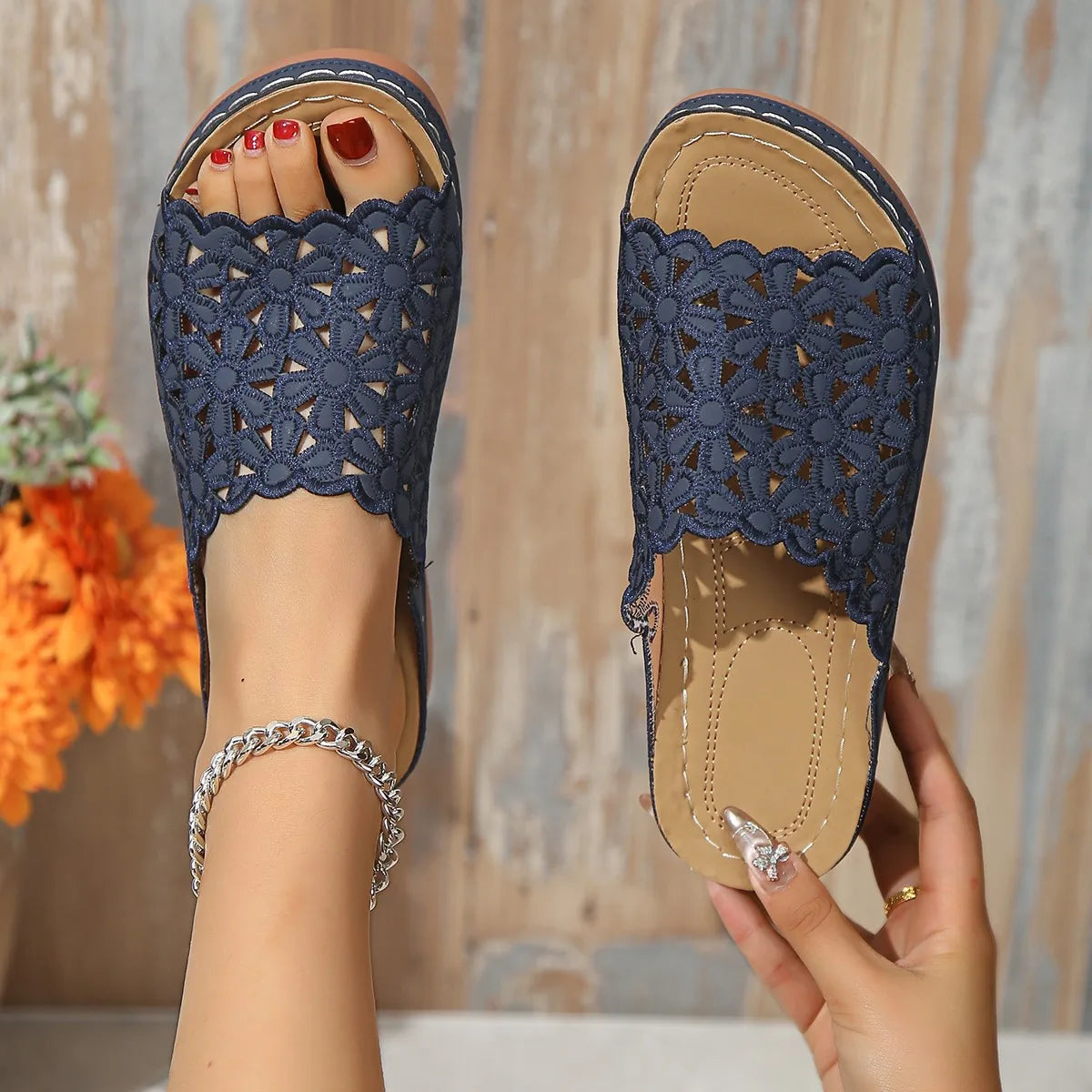 Wedge-Heeled Thick-Soled Casual Hollow Flower Flip-Flops Slipper