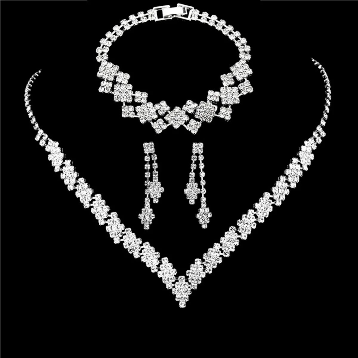 Versatile banquet jewelry set